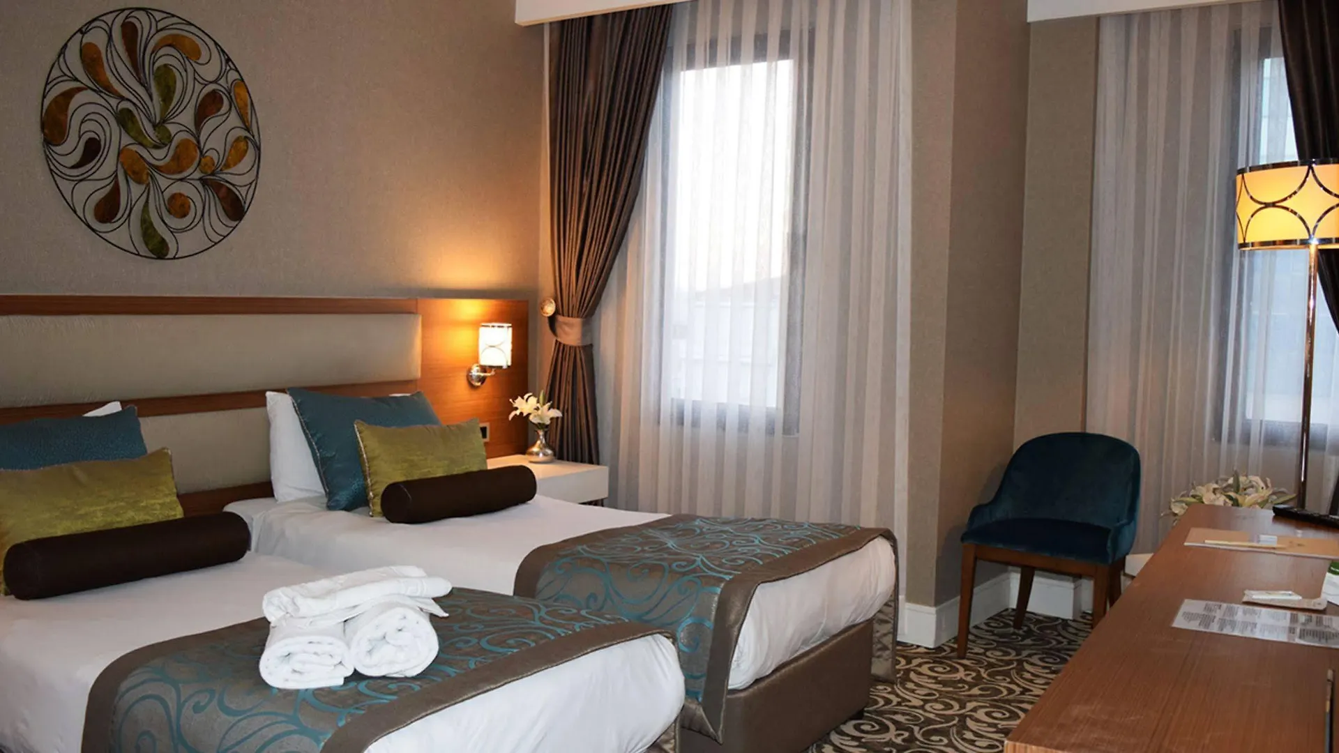 Taksim Line Hotel Istanbul 4*,