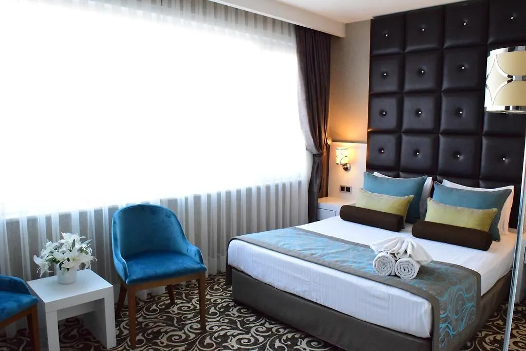 Taksim Line Hotel Istanbul 4*,