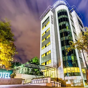 Bostanci Atasehir Отель